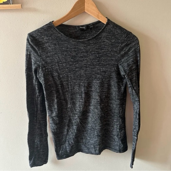 Theory Heathered Gray Long Sleeve Crewneck Linen/Wool Blend Top - Picture 2 of 5